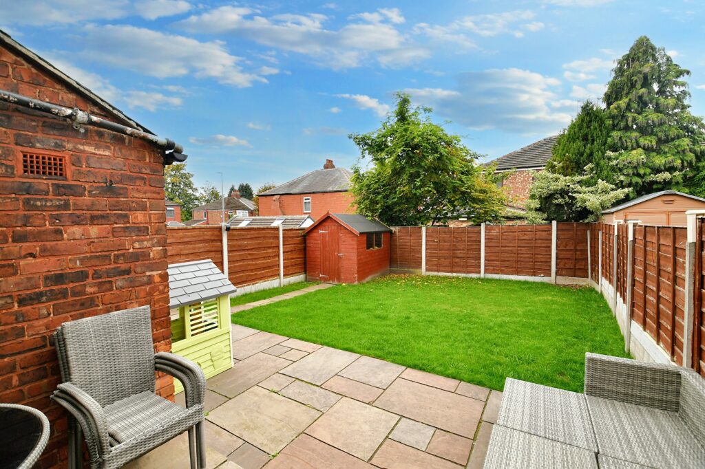 Lancaster Road, Salford, M6