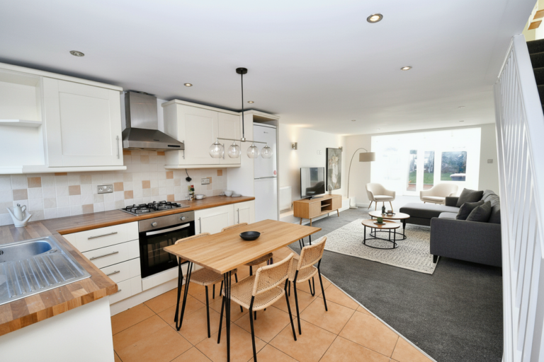 Leigh Road, Worsley, M28