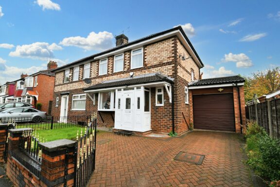 Tellson Crescent Image
