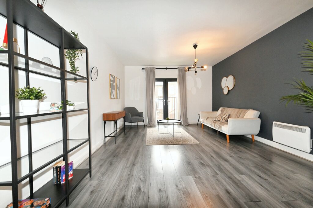 Great Cheetham Street West, Queens Terrace, M7