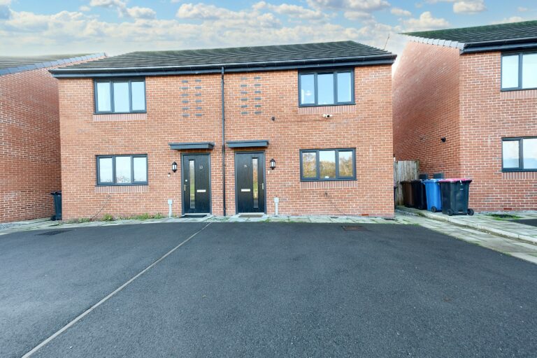 Poppy Lane, Salford, M6