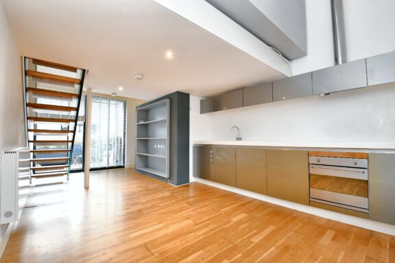 Reservoir Street Image