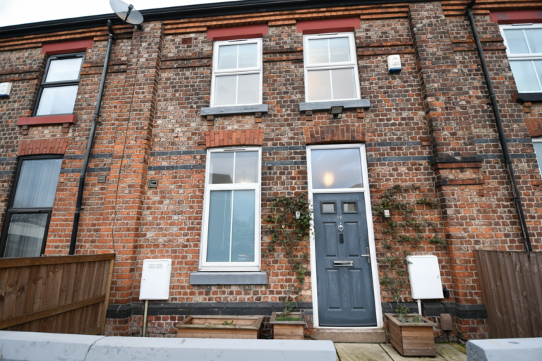 Green Lane, Eccles, M30