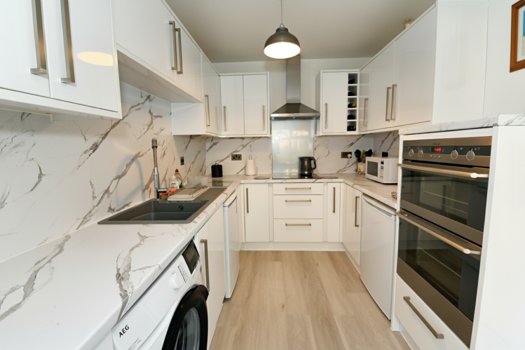 Hawthorne Drive, Worsley, M28