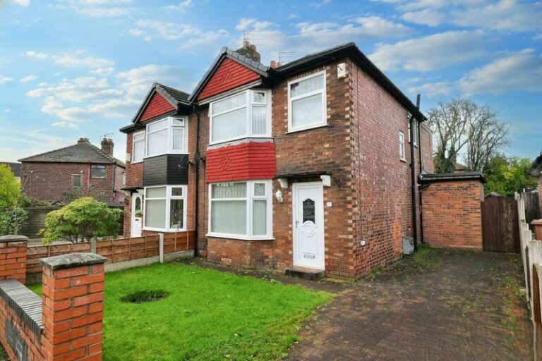 Peveril Road, Salford, M5