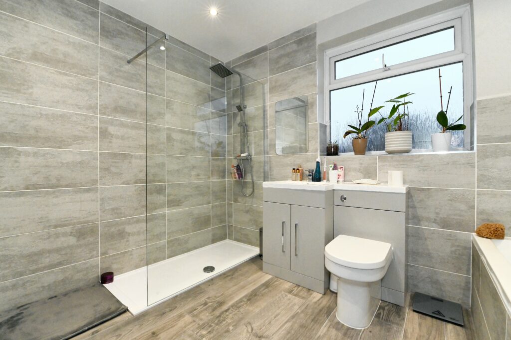 Deepdale Drive, Swinton, M27