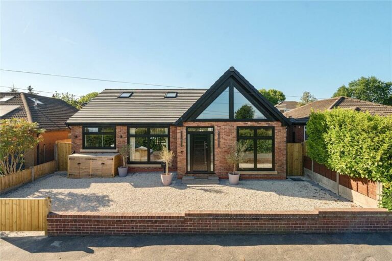 Hartshead Crescent, Failsworth, M35