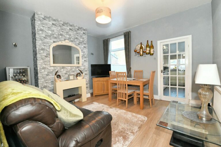 Townsend Road, Swinton, M27