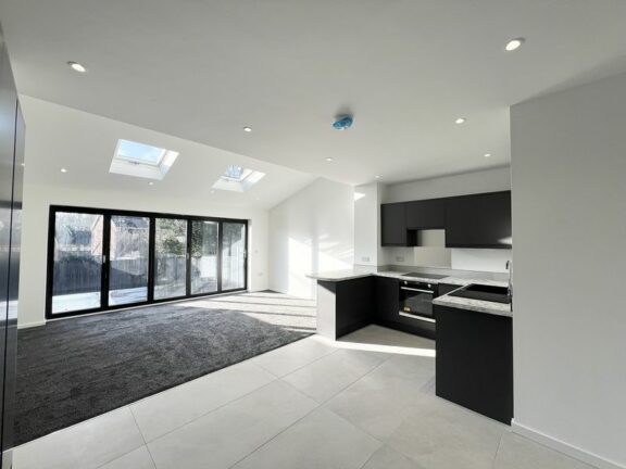 Manchester Road Image