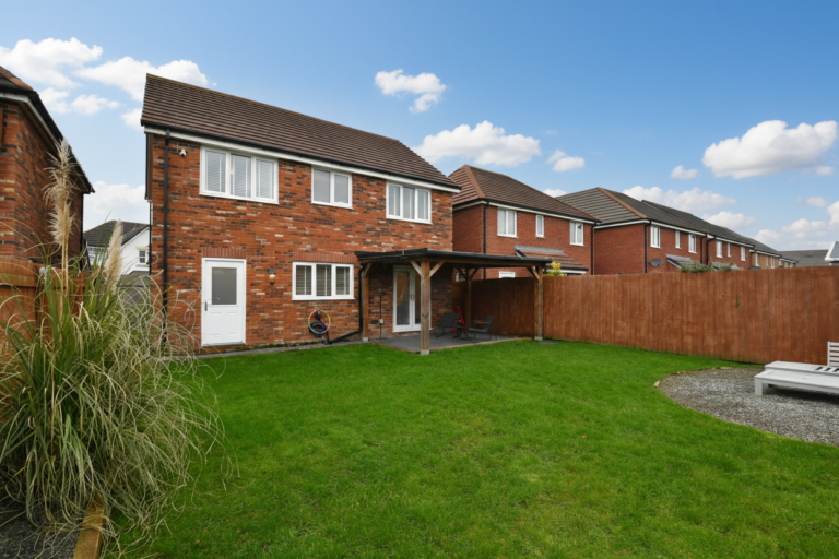Thistle Croft, Tyldesley, M29