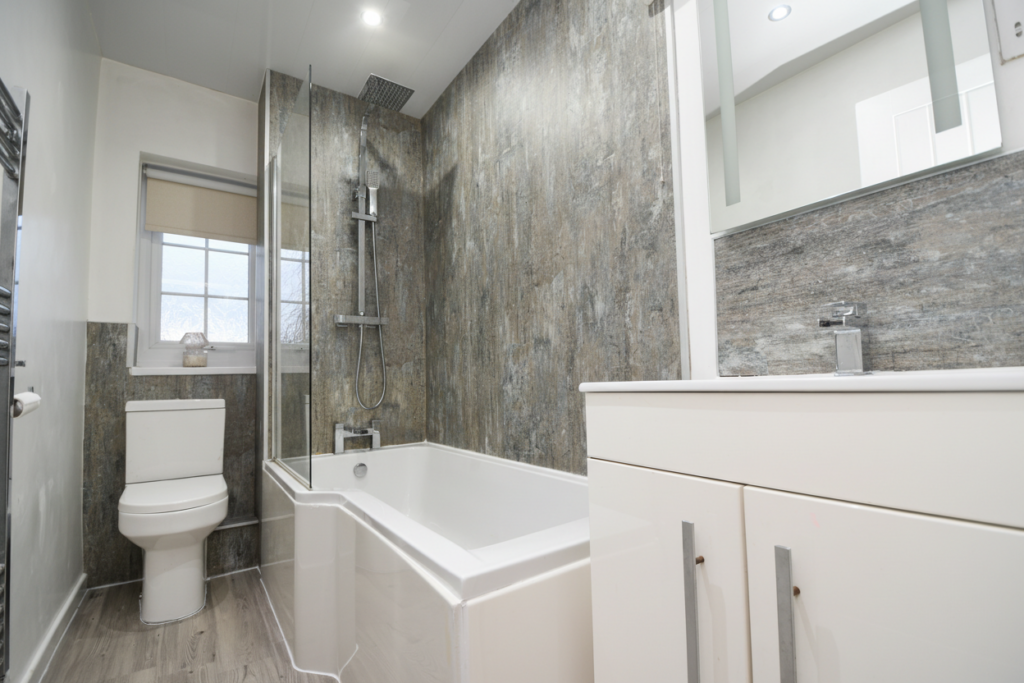 Maurice Street, Salford, M6