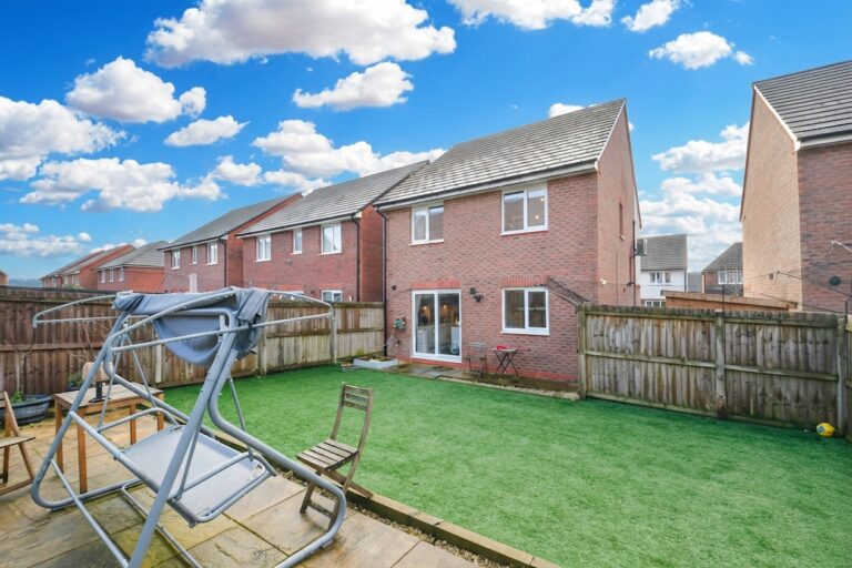 Garrett Meadow, Tyldesley, M29