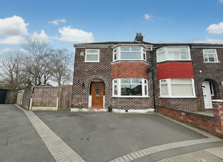 Hartley Grove, Irlam, M44