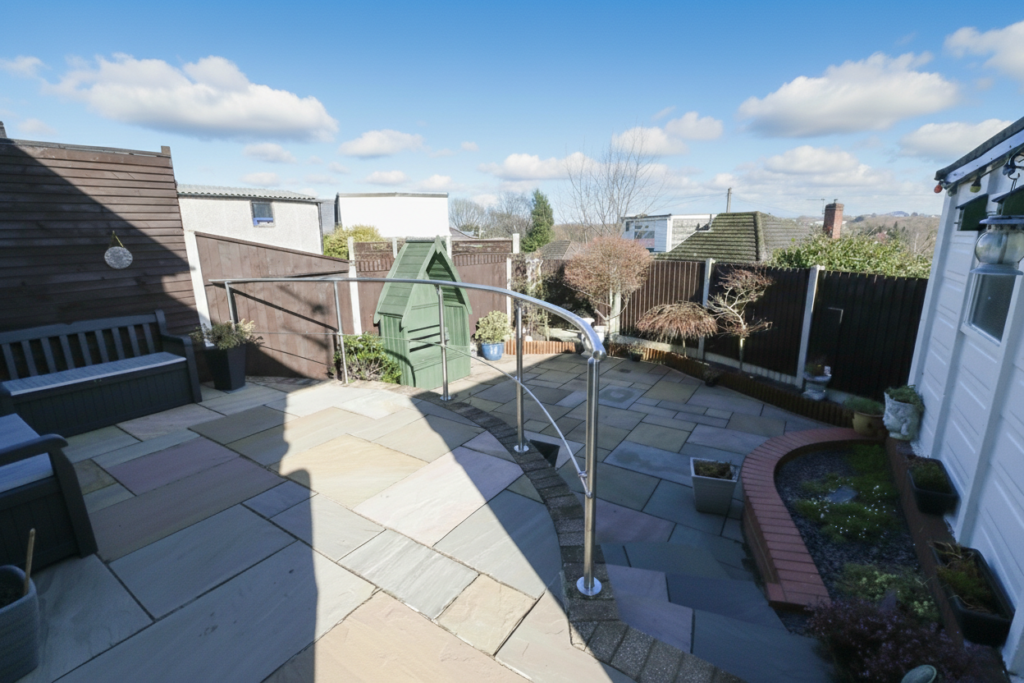 Belmont Avenue, Swinton, M27