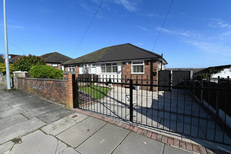 Belmont Avenue, Swinton, M27