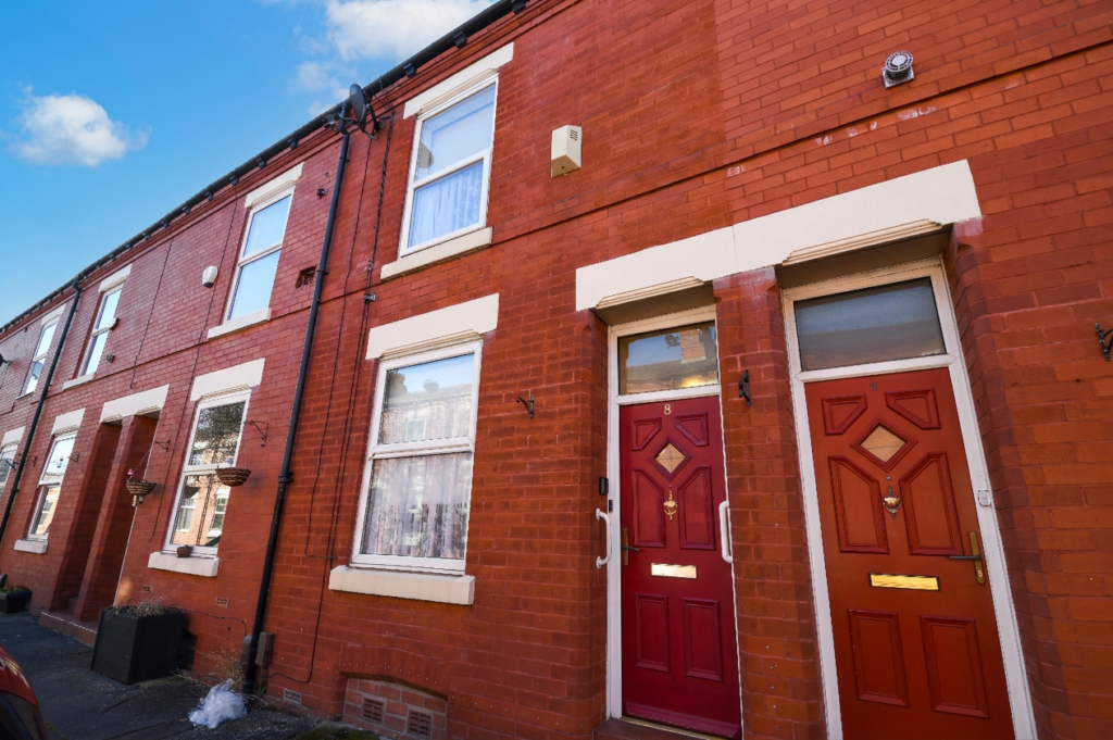 Keswick Grove, Salford, M6