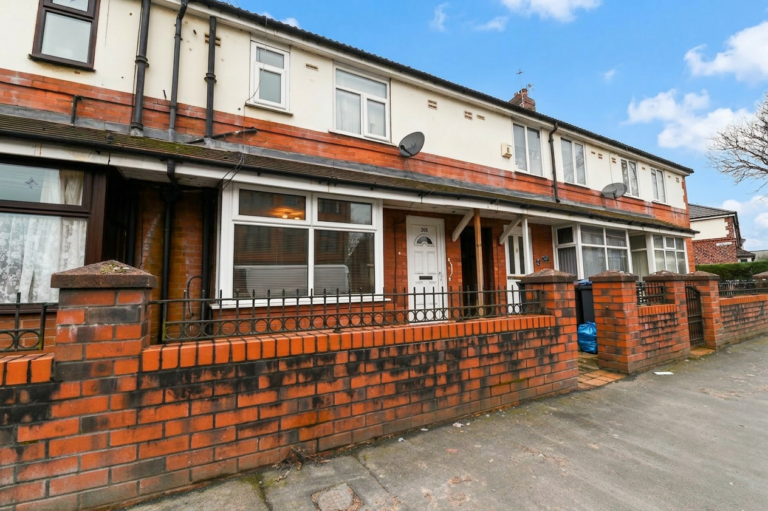 Lower Broughton Road, Salford, M7