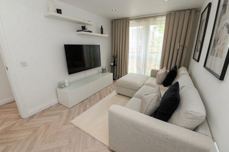 Little Moss Lane, Swinton, M27