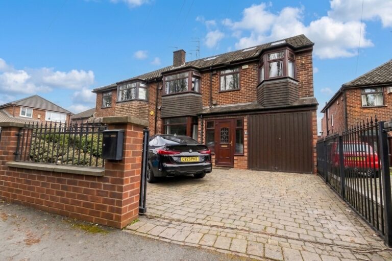 Farm Lane, Worsley, M28