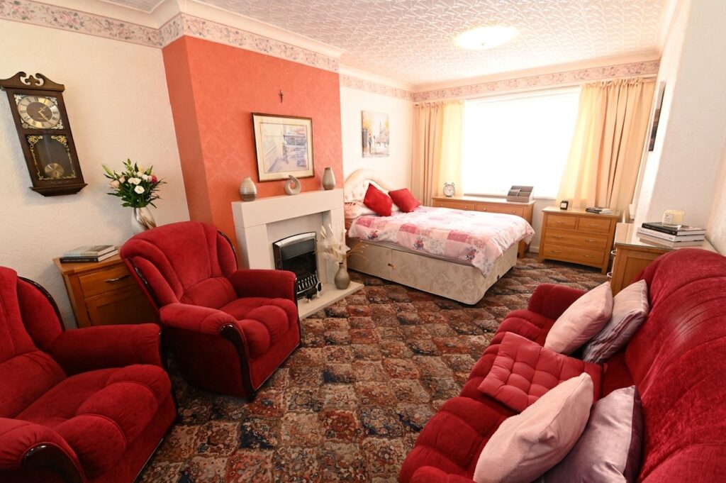 Chelford Drive, Swinton, M27