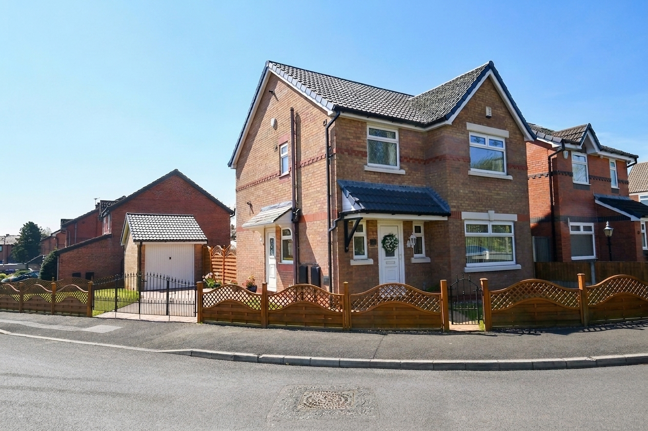 Dewberry Close Image