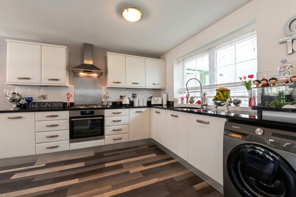 Sillavan Close, Swinton, M27